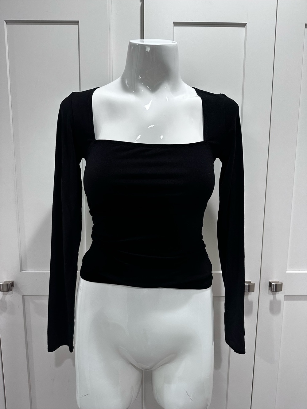 Reformation Square Neck Long Sleeve Women's Top - Black - Picture 2 of 7